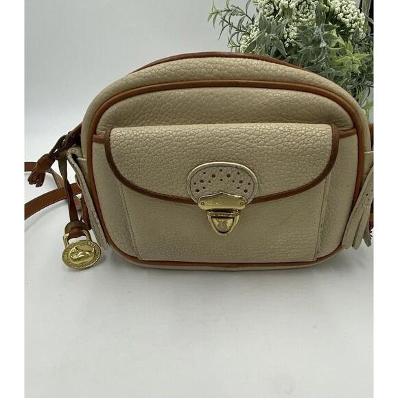 Dooney & Bourke Vintage Beige Brown Pebbled Leather Flap Convertible Crossbody - Picture 4 of 15